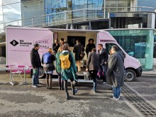 Le camion " Parlons ensemble" à l'hôtel de territoire